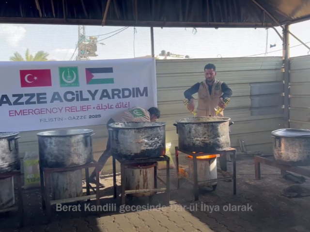 Beraat Kandil Gazze Yemek