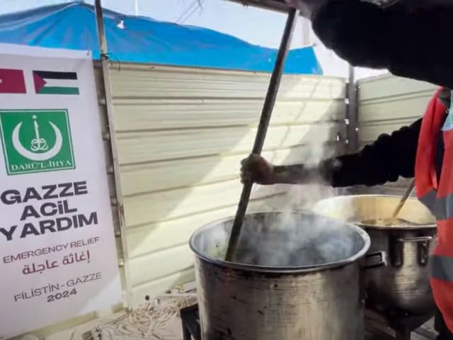 Darul İhya Gazze sıcak yemek
